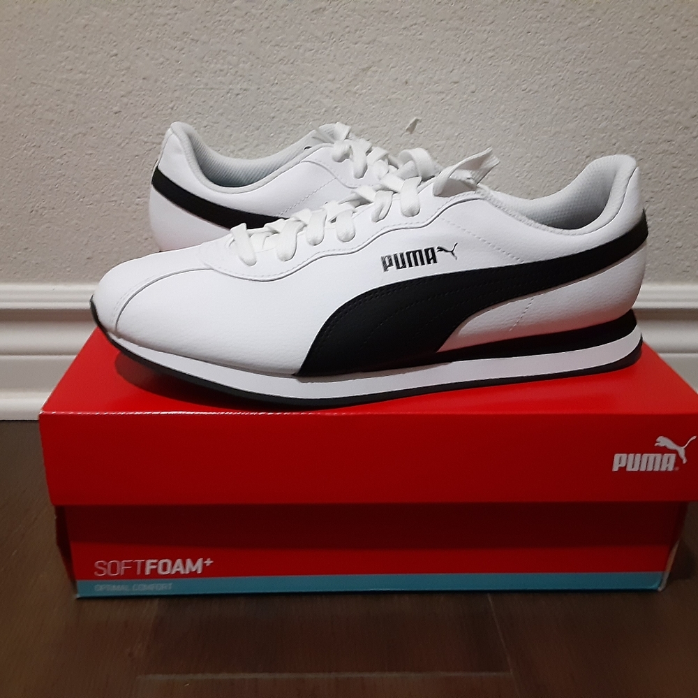Puma - Picture 1 of 4